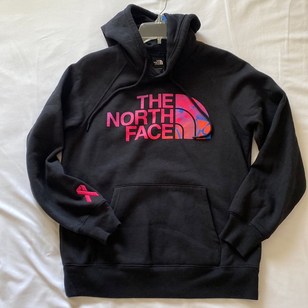 The North Face Black women’s hoodie